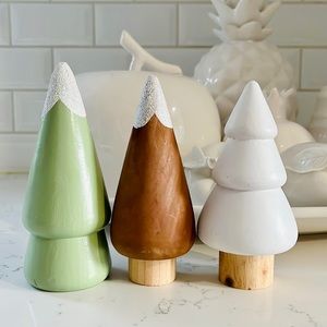 Target Bullseye’s Wood Christmas Trees